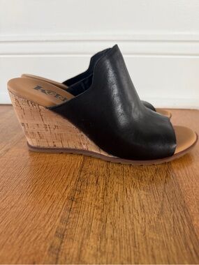 Korks Black Leather Cork Wedge